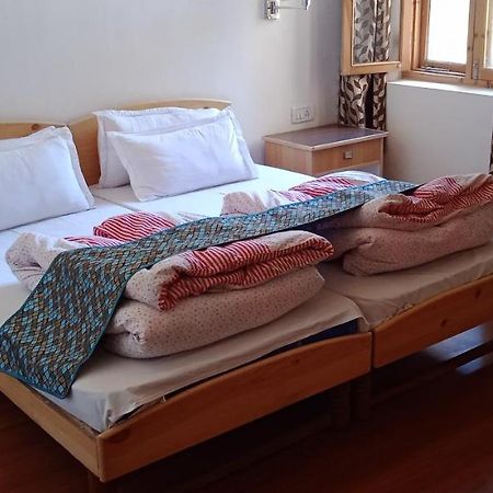 Lhardak Home Stay Leh Luaran gambar